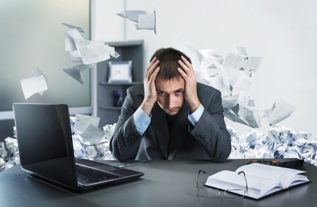 20-badass-blogging-tools-to-avoid-writing-embarrassment-jpg